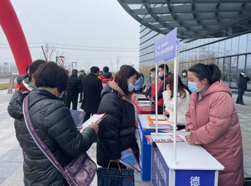 瞄准 家门口 厂门口 做文章 安徽省霍邱县春季求职招聘 两头旺