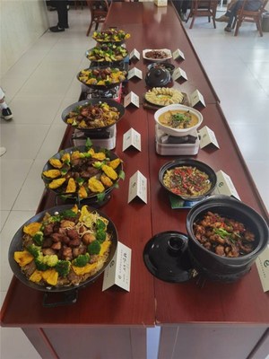 石台县举办首届&ldquo;新徽菜名徽厨&rdquo;美食制作技能比赛