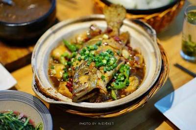 徽菜并非安徽菜!它轻度腐败,破坏生态,盐重好色