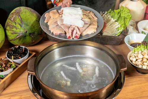 会买丨在90000㎡的璀璨灯光下购物是什么体验